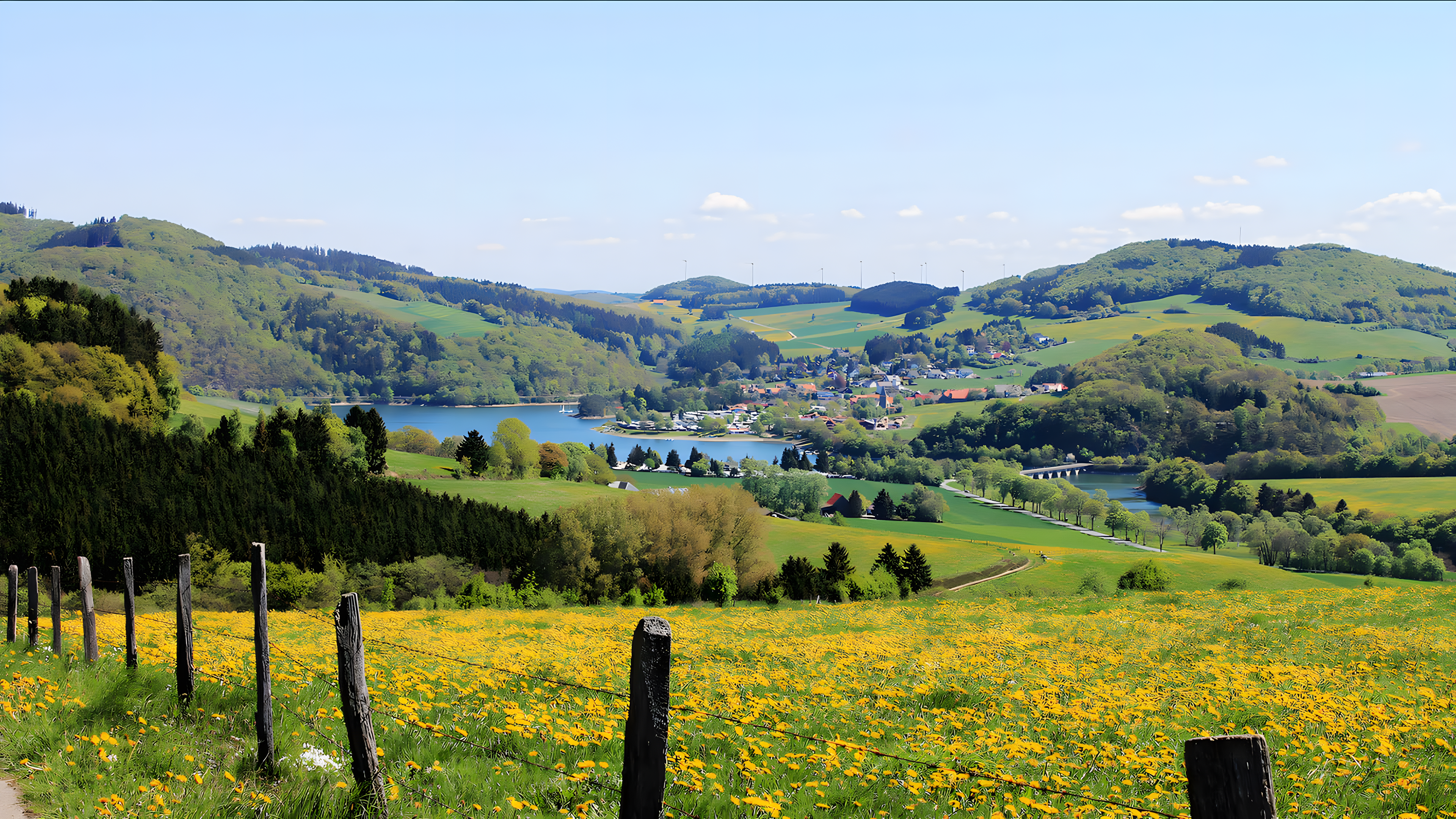 Warburgerland mit Blick auf den Diemelsee